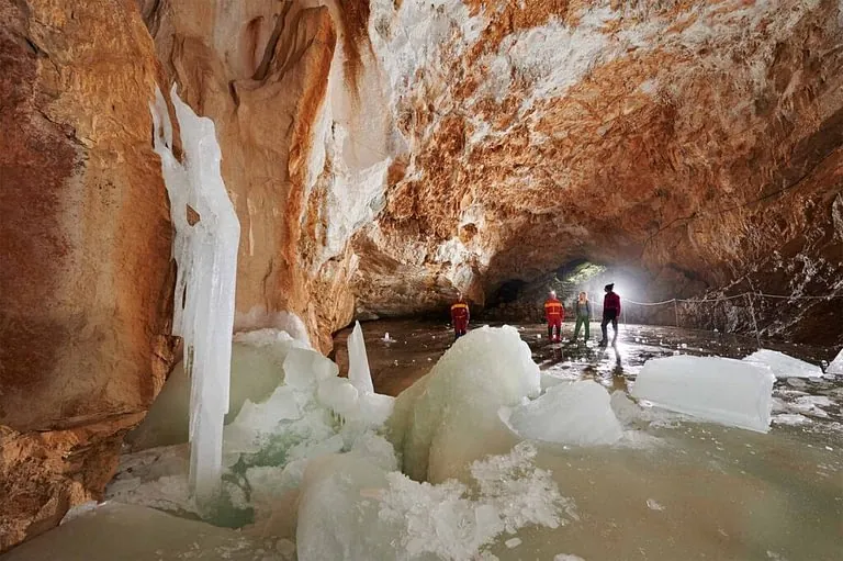 Snežna jama